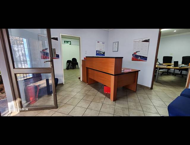 195M² BUSINESS FOR SALE IN BO-DORP